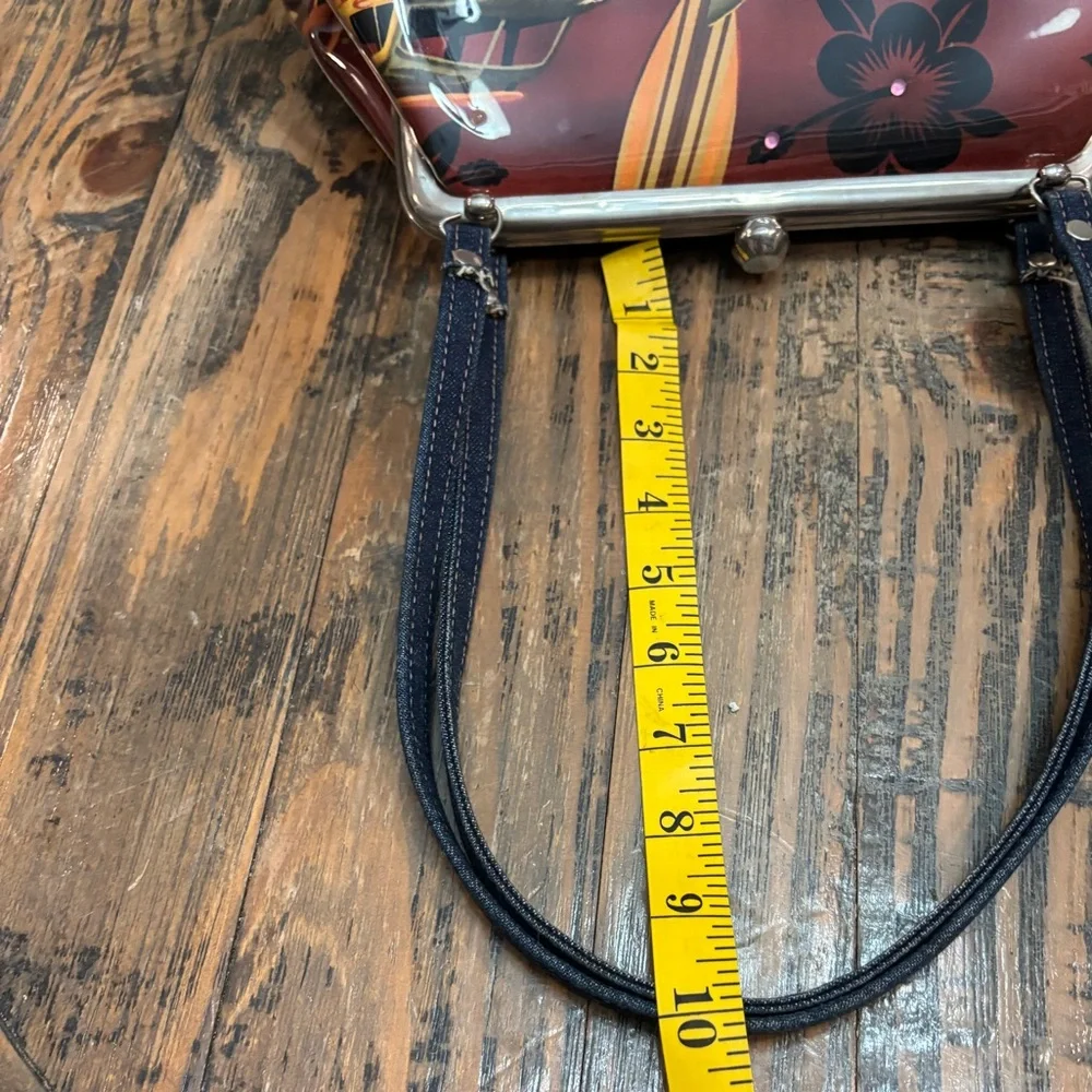 M. Andonia Y2K Wagon Motif Hand Bag - Picture 15 of 15